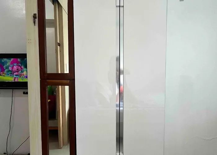 Jc Condo,1br Jazz Bel-air Makati, Poolview, Trident * Manila