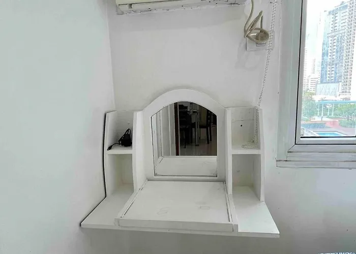 Jc Condo,1br Jazz Bel-air Makati, Poolview, Trident Apartamento