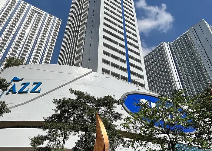 Jc Condo,1br Jazz Bel-air Makati, Poolview, Trident *