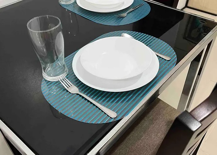 Apartamento Jc Condo,1br Jazz Bel-air Makati, Poolview, Trident
